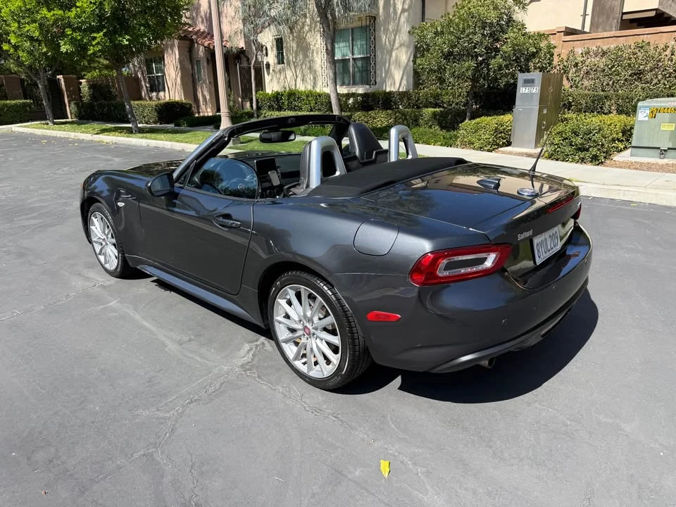 2019 Fiat 124 Spider - Image 7 of 13