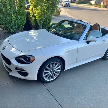 2019 Fiat 124 Spider Lusso