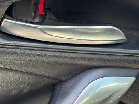 2019 Fiat 124 Spider - Image 9 of 12
