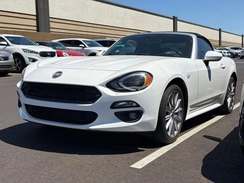 2019 Fiat 124 Spider - Image 5 of 12
