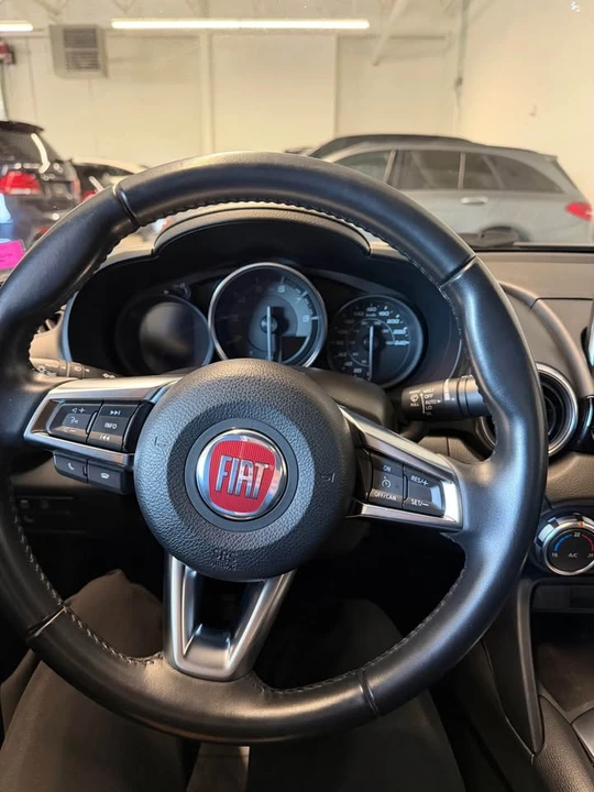 2019 Fiat 124 Spider - Image 4 of 7
