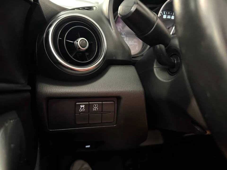 2019 Fiat 124 Spider - Image 17 of 20