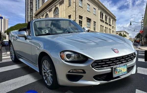 2019 Fiat 124 Spider - Image 2 of 11