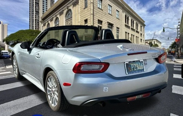 2019 Fiat 124 Spider - Image 5 of 11