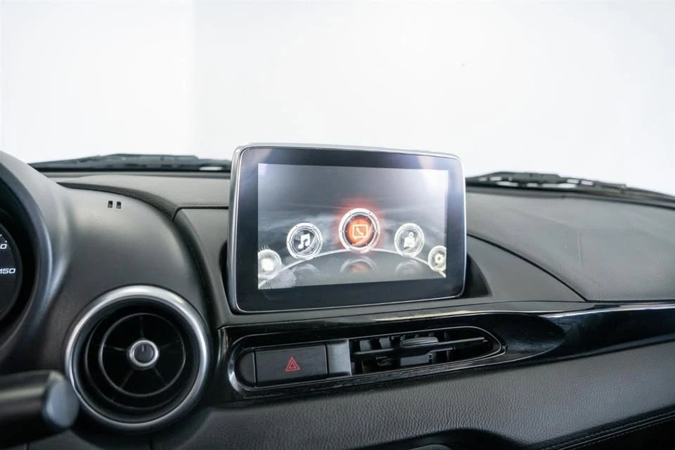 2019 Fiat 124 Spider - Image 14 of 16