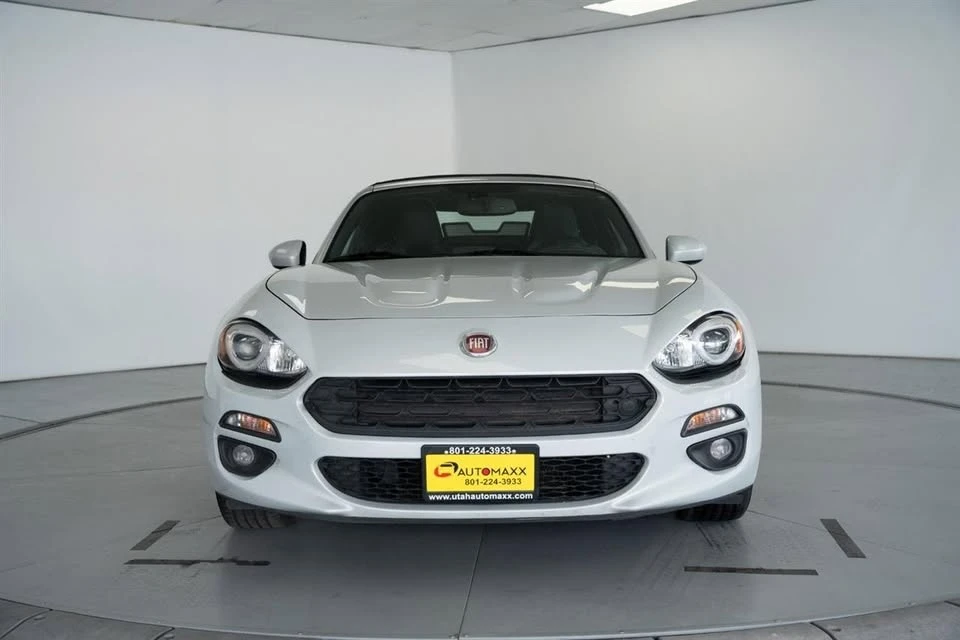 2019 Fiat 124 Spider - Image 2 of 16