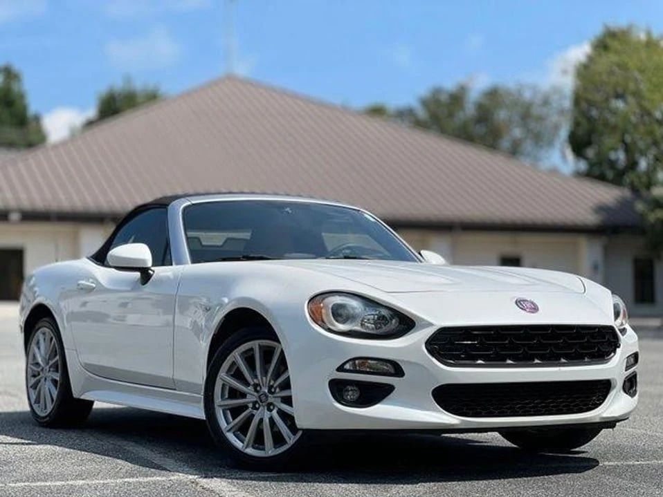 2019 Fiat 124 Spider - Image 3 of 20