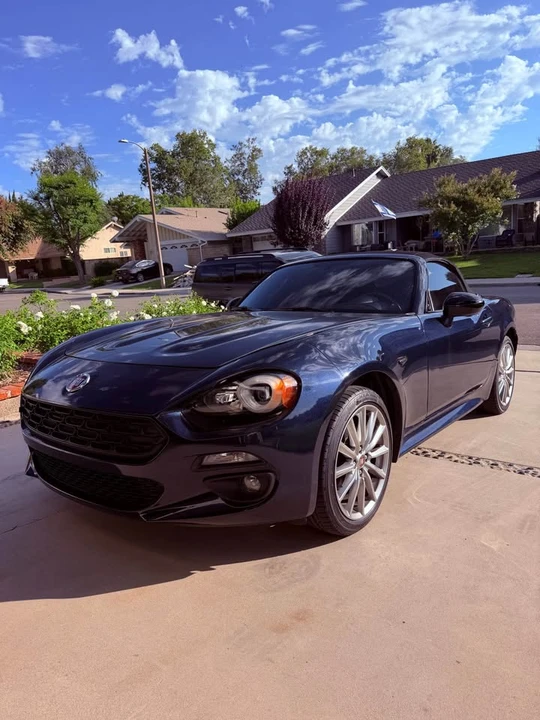 2019 Fiat 124 Spider - Image 12 of 20