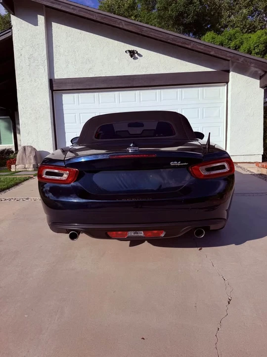 2019 Fiat 124 Spider - Image 7 of 20