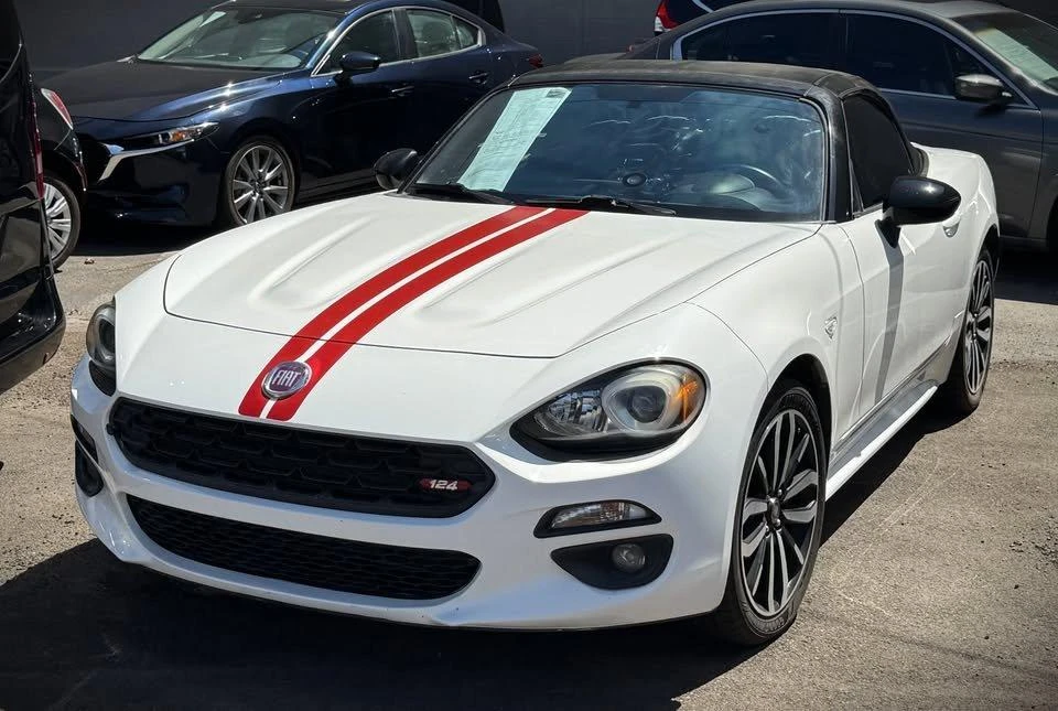 2019 Fiat 124 Spider - Image 4 of 17