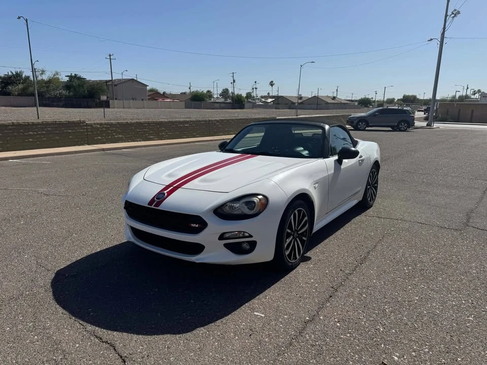 2019 Fiat 124 Spider - Image 5 of 17