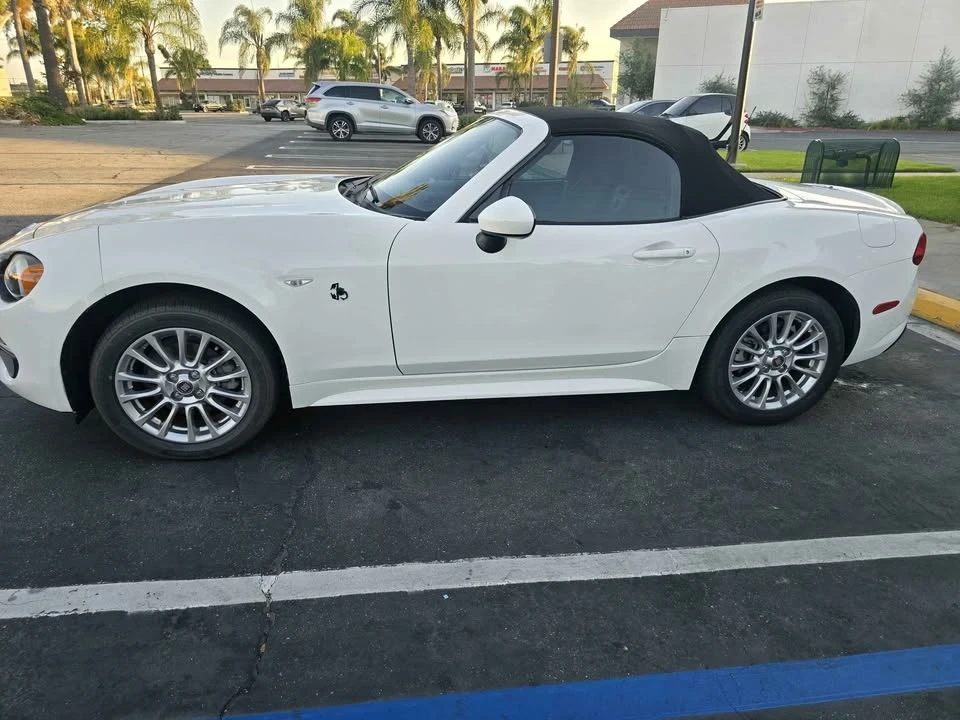 2019 Fiat 124 Spider - Image 5 of 20
