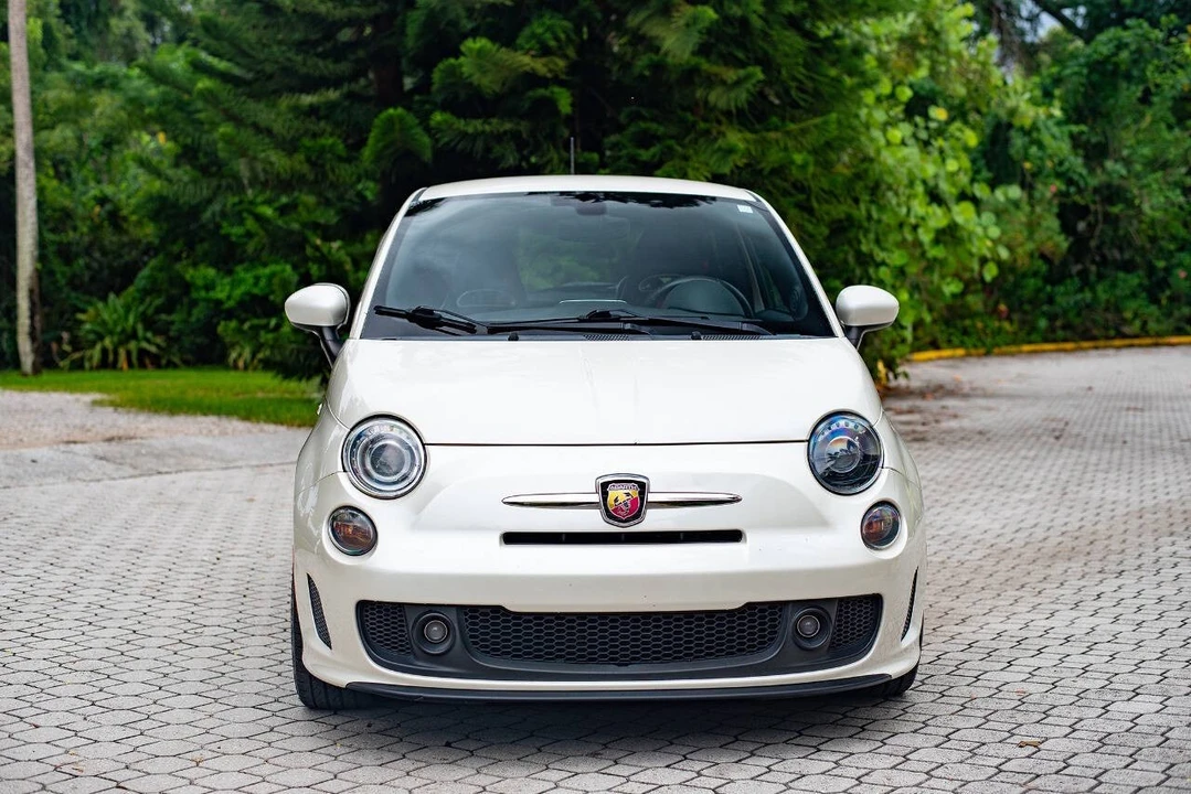 2019 Fiat Abarth 500 - Image 7 of 21
