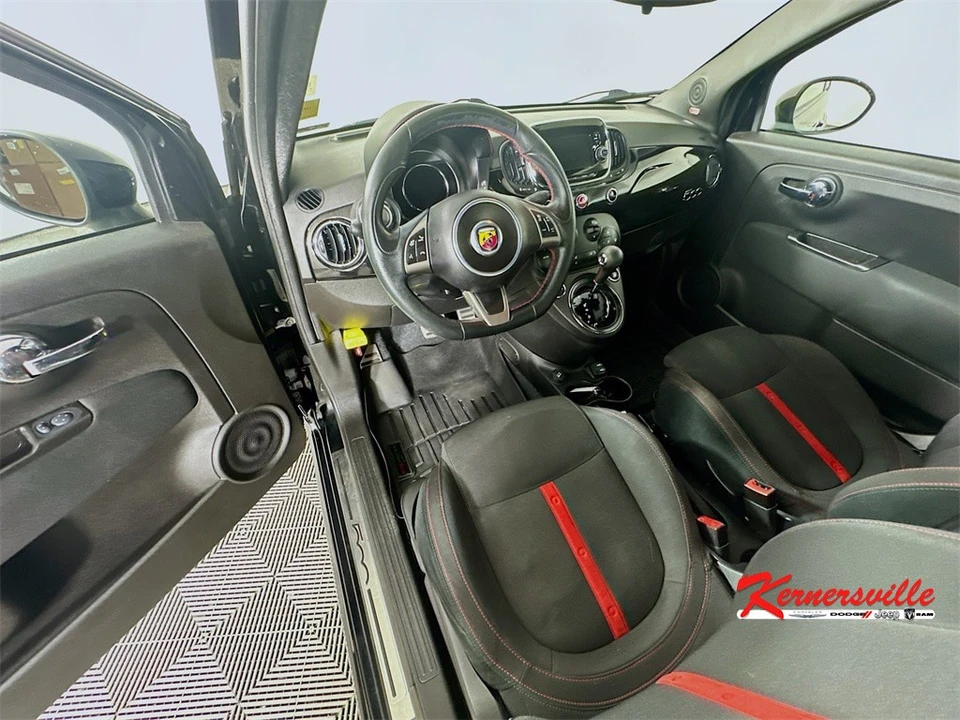 2019 Fiat Abarth 500 - Image 9 of 21