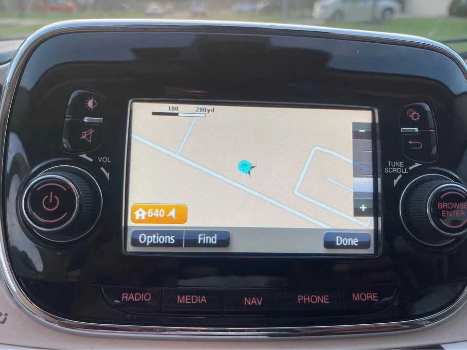 2019 Fiat 500 - Image 9 of 11