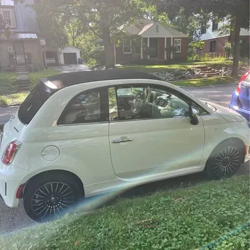 2019 Fiat 500C Lounge Cabriolet 2D