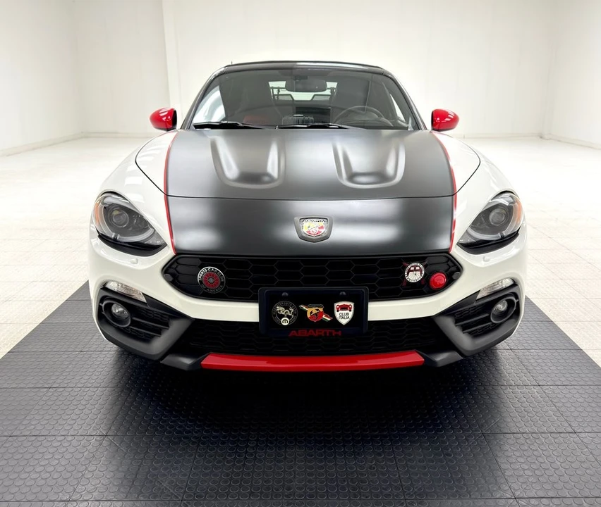 2019 Fiat 124 Spider - Image 11 of 21