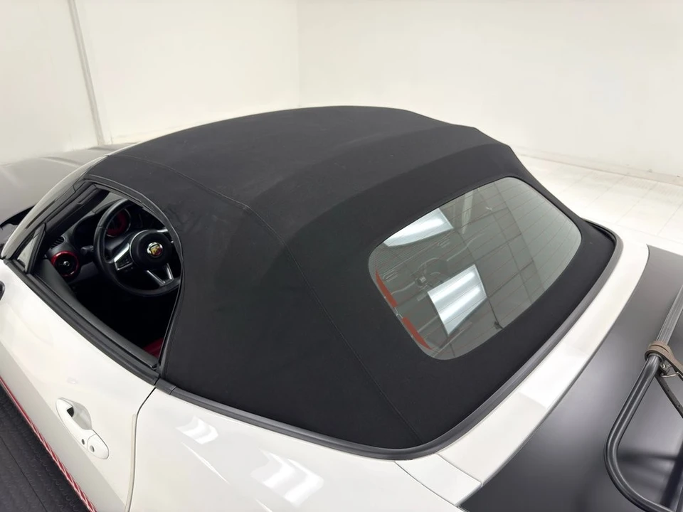 2019 Fiat 124 Spider - Image 19 of 21