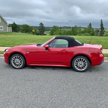 2019 Fiat 124 Spider Classica