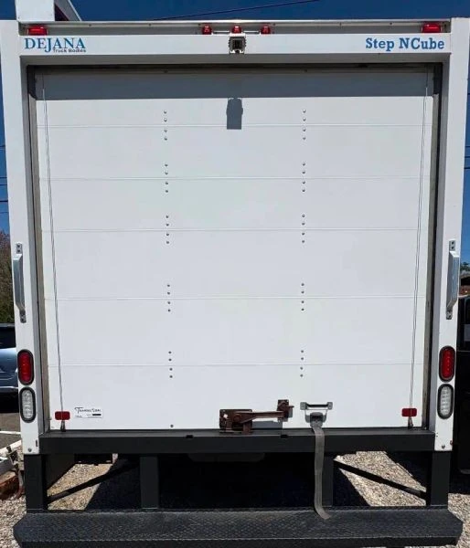 2019 Ford Econoline Van - Image 7 of 12