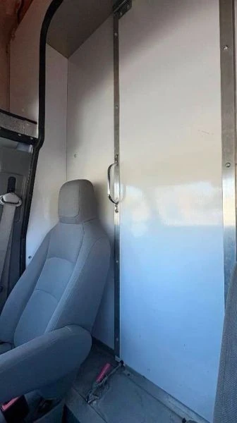 2019 Ford Econoline Van - Image 10 of 12