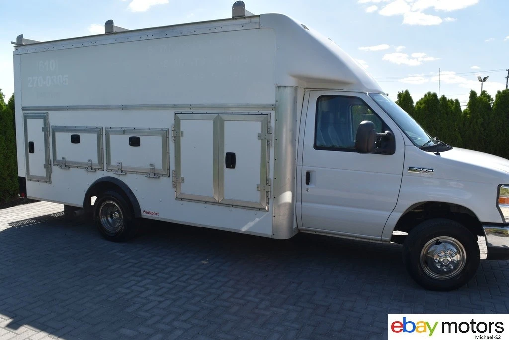 2019 Ford Econoline Van - Image 4 of 23