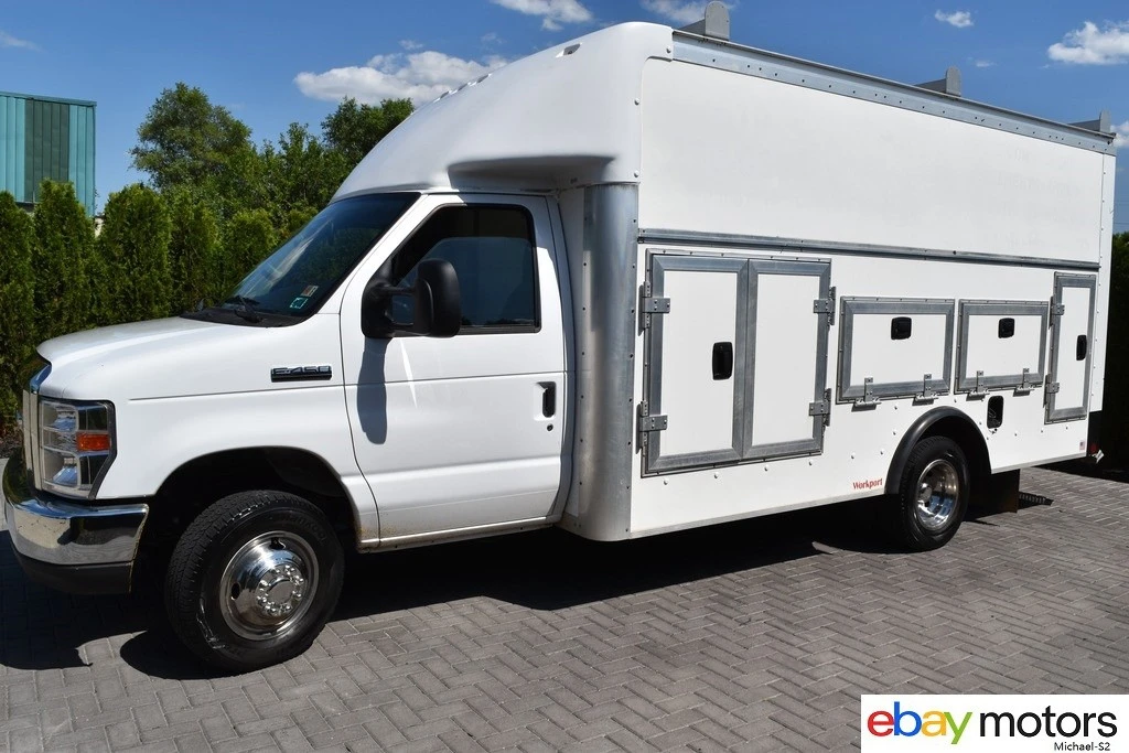 2019 Ford Econoline Van - Image 7 of 23