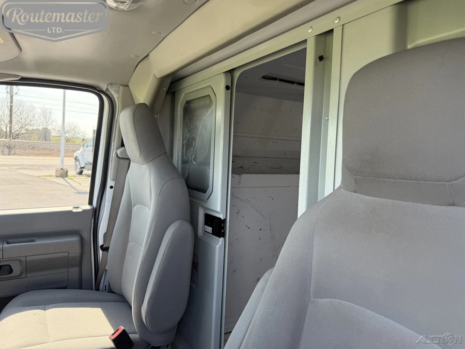 2019 Ford Econoline Van - Image 3 of 12