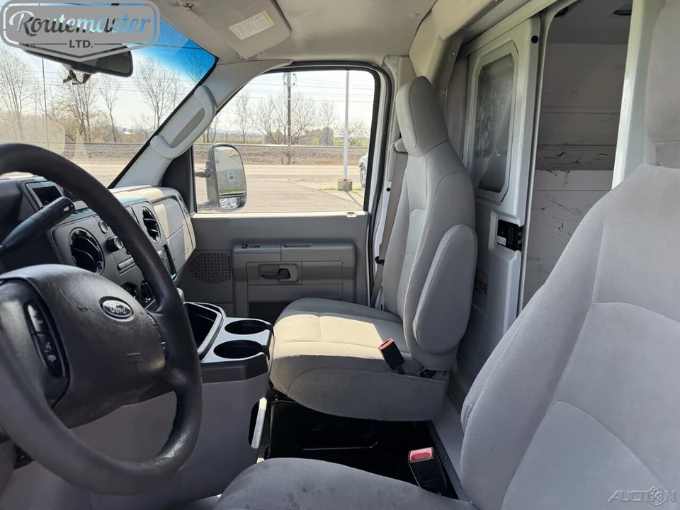 2019 Ford Econoline Van - Image 2 of 12