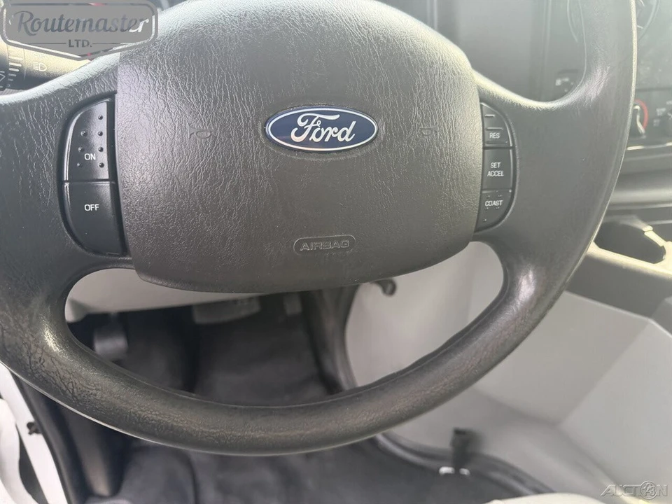 2019 Ford Econoline Van - Image 6 of 12