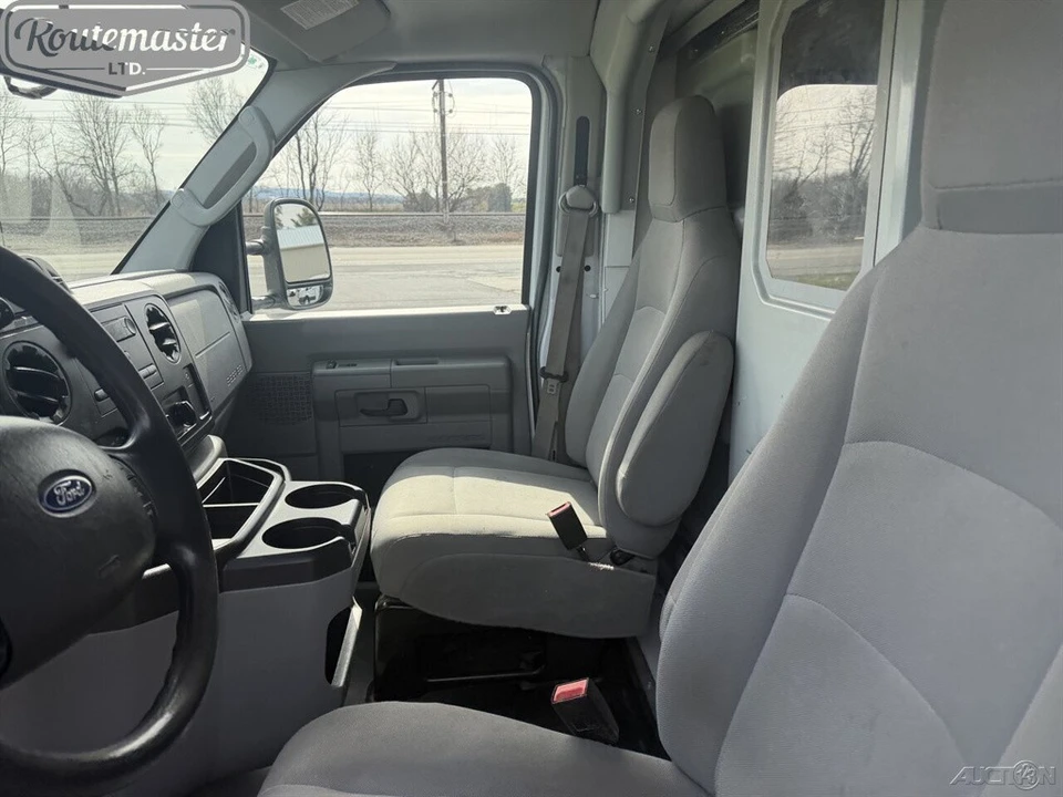 2019 Ford Econoline Van - Image 3 of 12