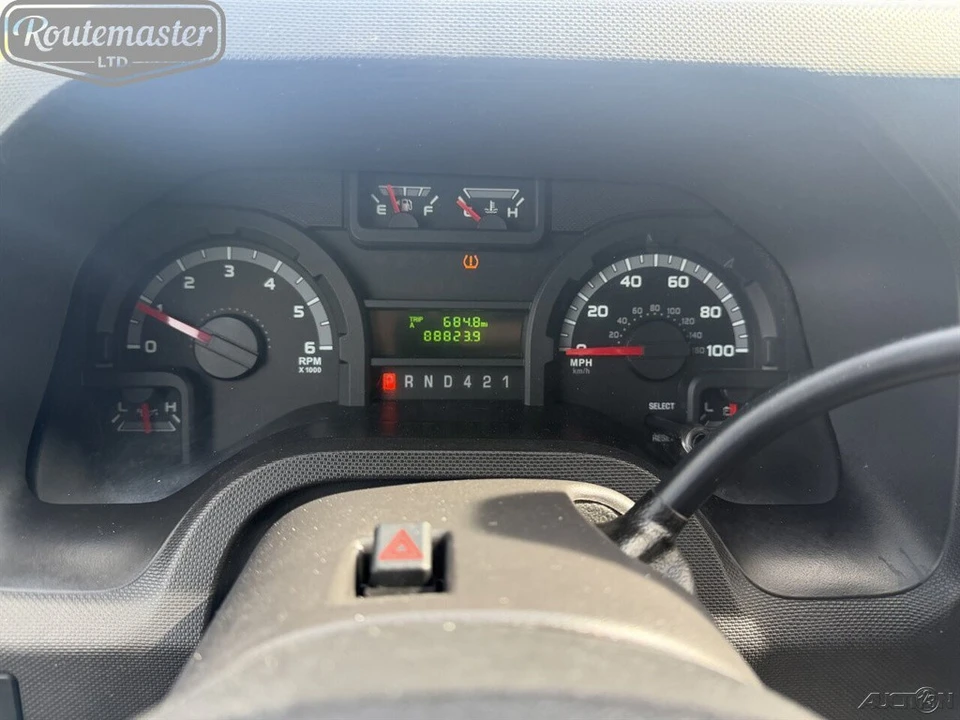 2019 Ford Econoline Van - Image 8 of 12
