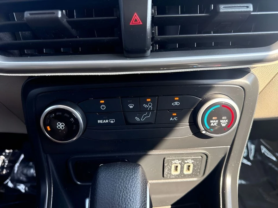 2019 Ford EcoSport - Image 15 of 26