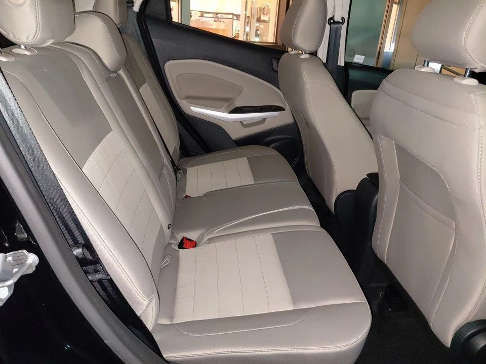 2019 Ford EcoSport - Image 7 of 12