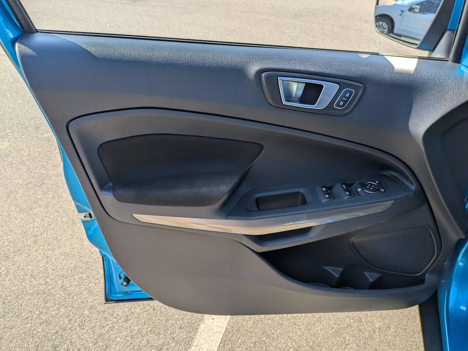 2019 Ford EcoSport - Image 15 of 31
