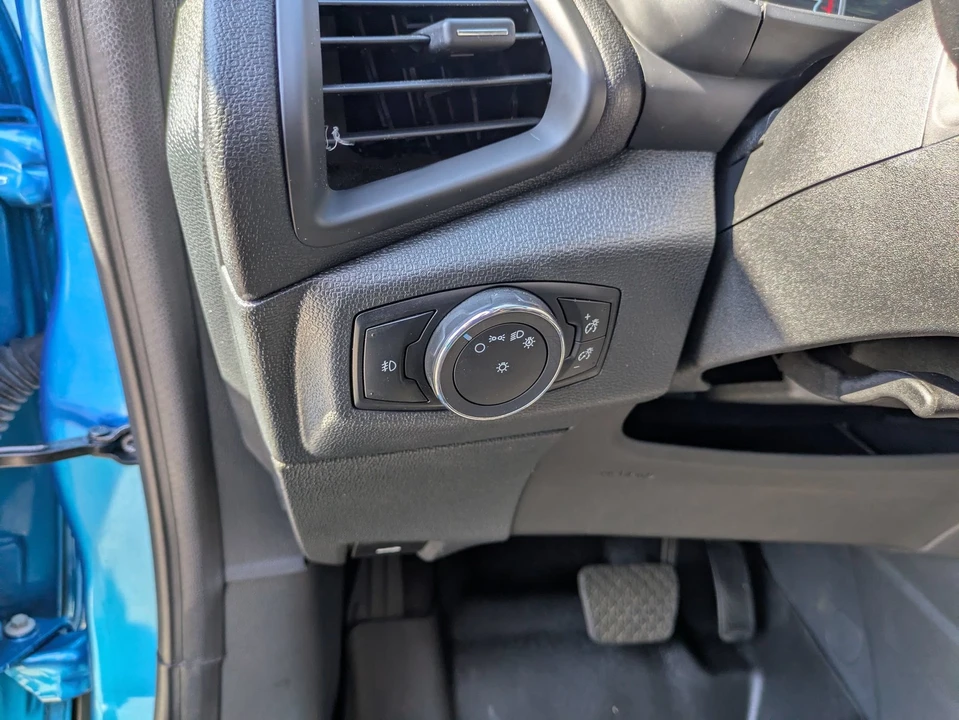 2019 Ford EcoSport - Image 17 of 31