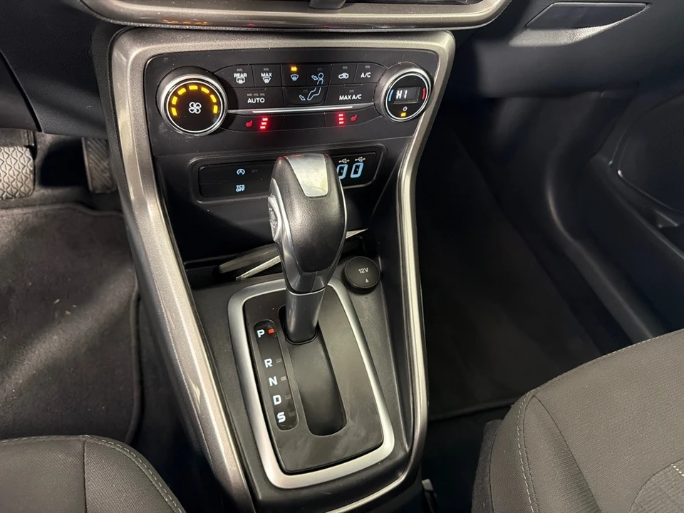 2019 Ford EcoSport - Image 19 of 21