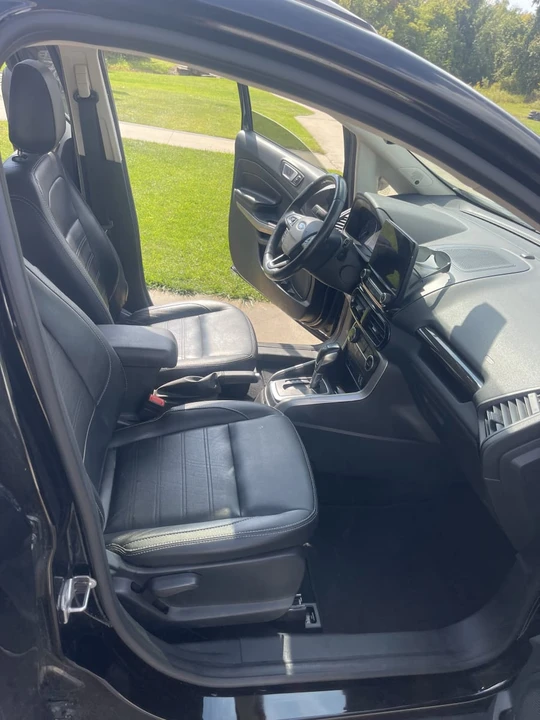 2019 Ford EcoSport - Image 13 of 17