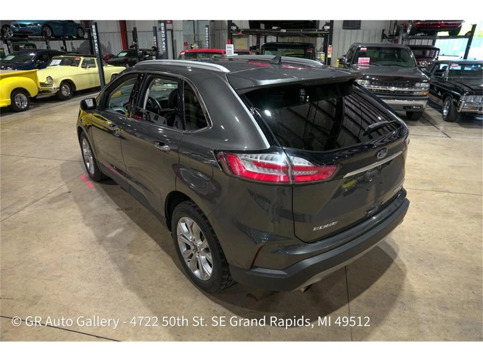 2019 Ford Edge - Image 16 of 31