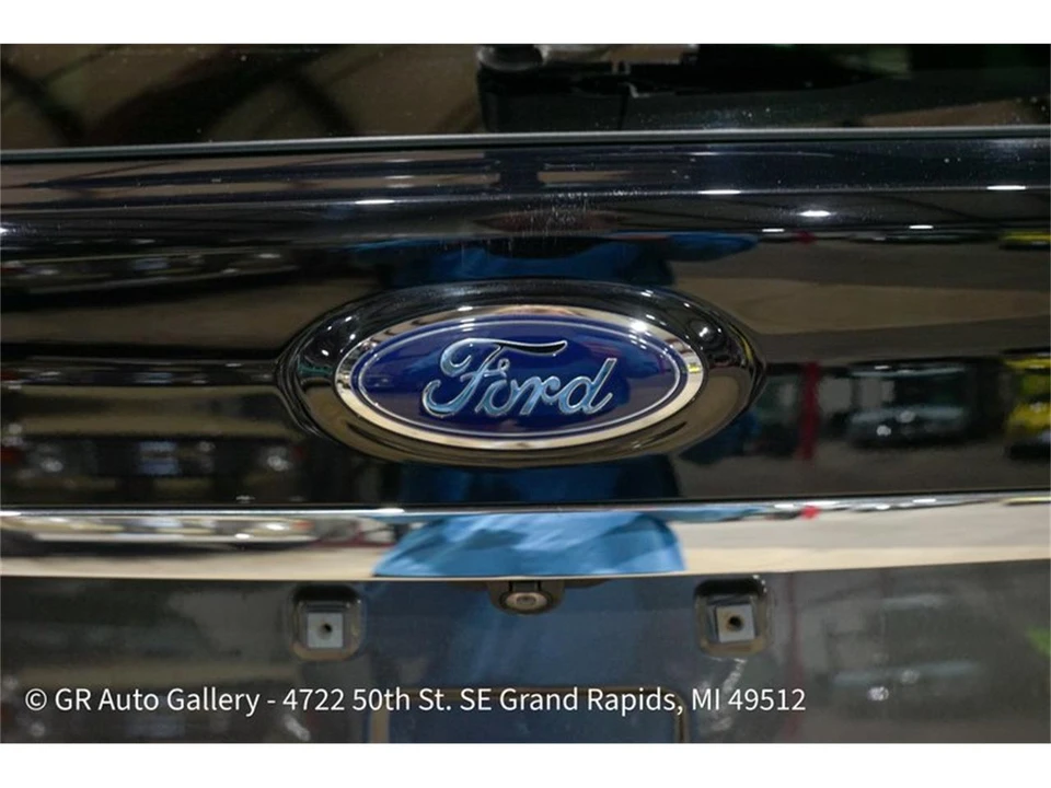2019 Ford Edge - Image 23 of 31
