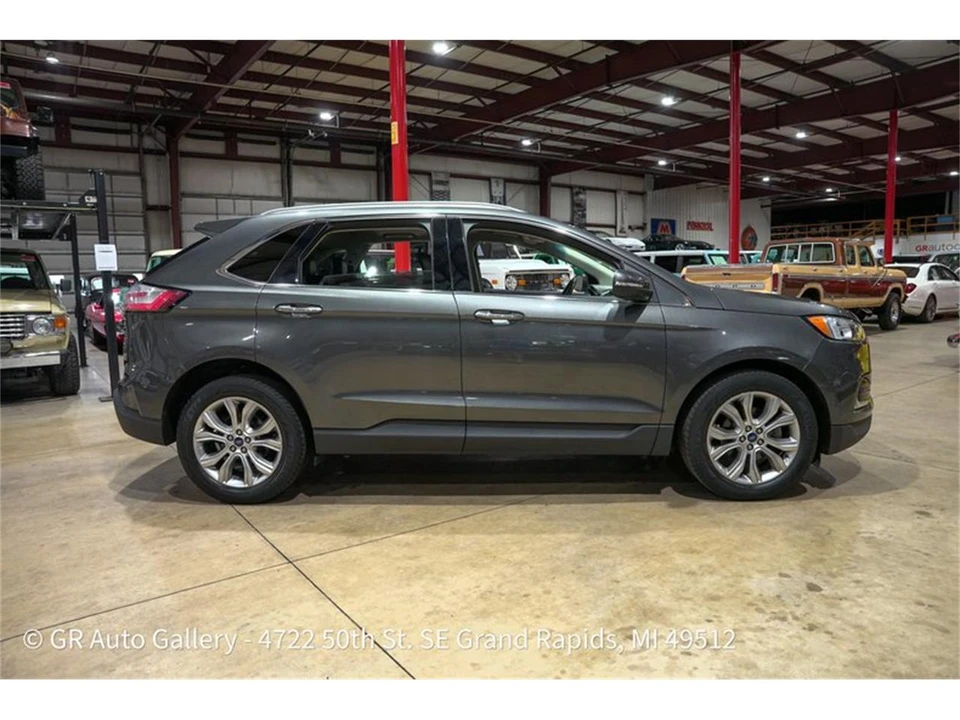 2019 Ford Edge - Image 10 of 31