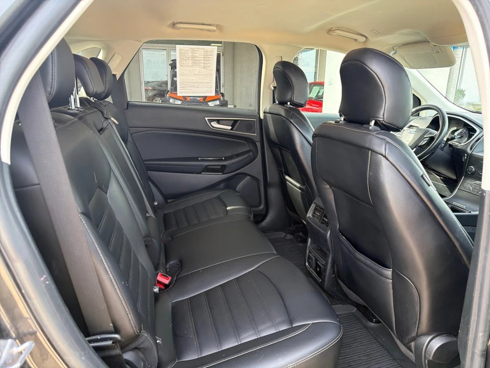 2019 Ford Edge - Image 11 of 19