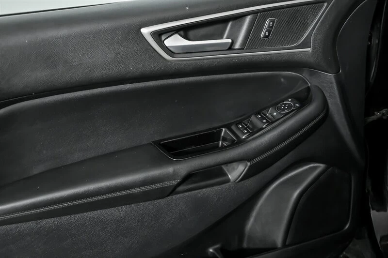 2019 Ford Edge - Image 15 of 21