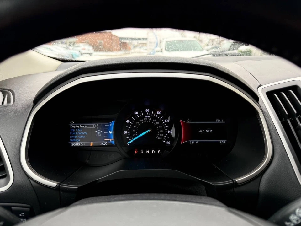2019 Ford Edge - Image 19 of 21