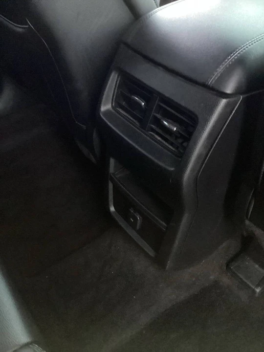 2019 Ford Edge - Image 18 of 21