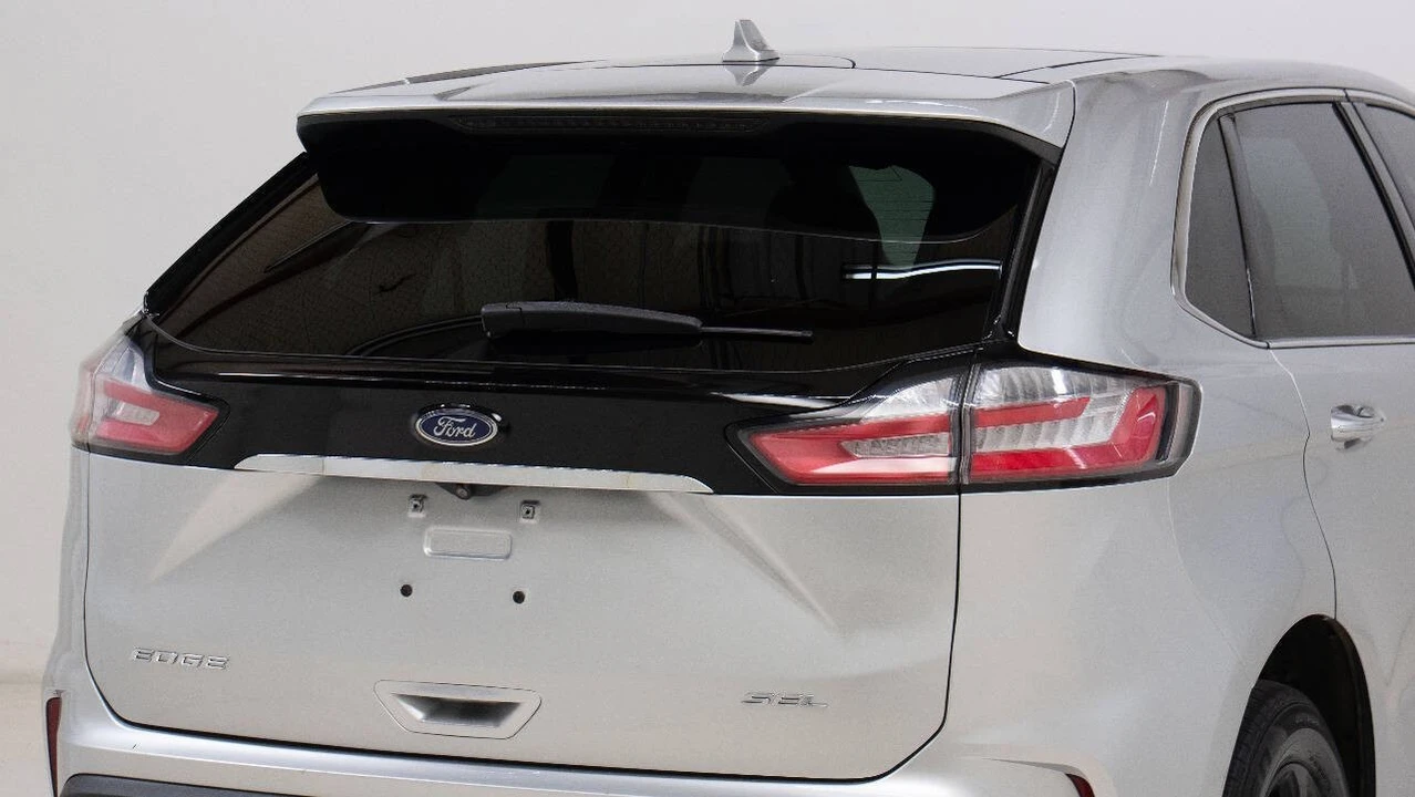 2019 Ford Edge - Image 11 of 12