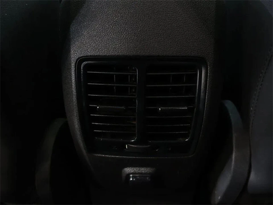 2019 Ford Escape - Image 26 of 31