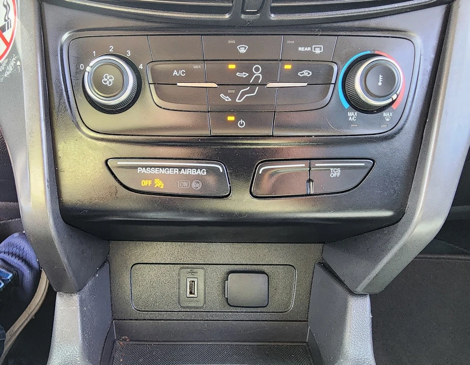 2019 Ford Escape - Image 13 of 21