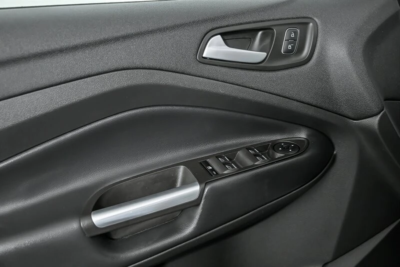 2019 Ford Escape - Image 14 of 21