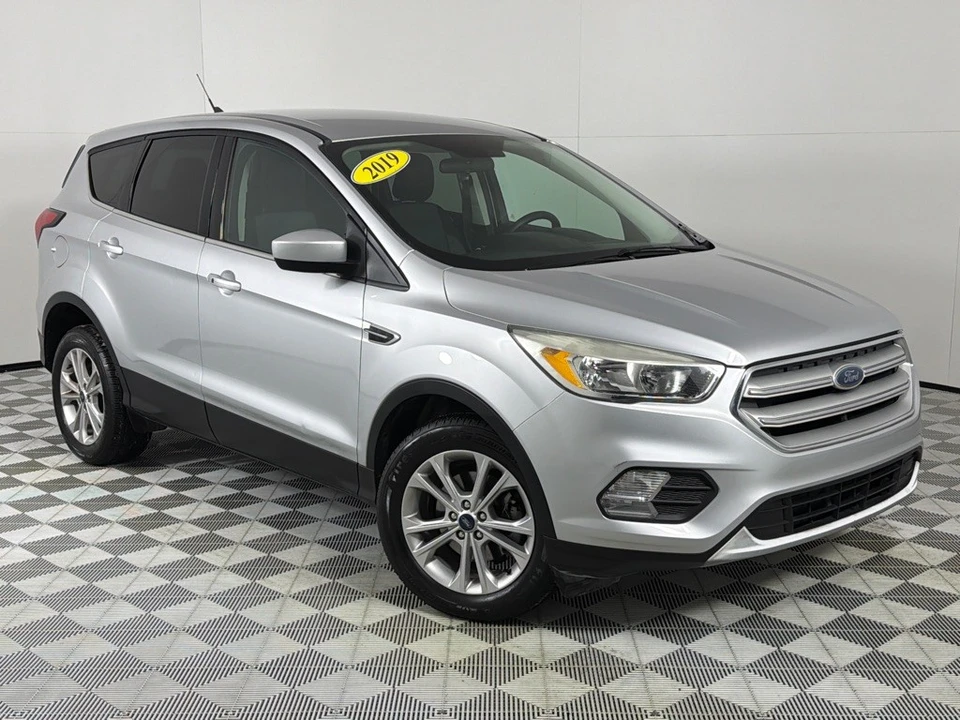 2019 Ford Escape - Image 2 of 12